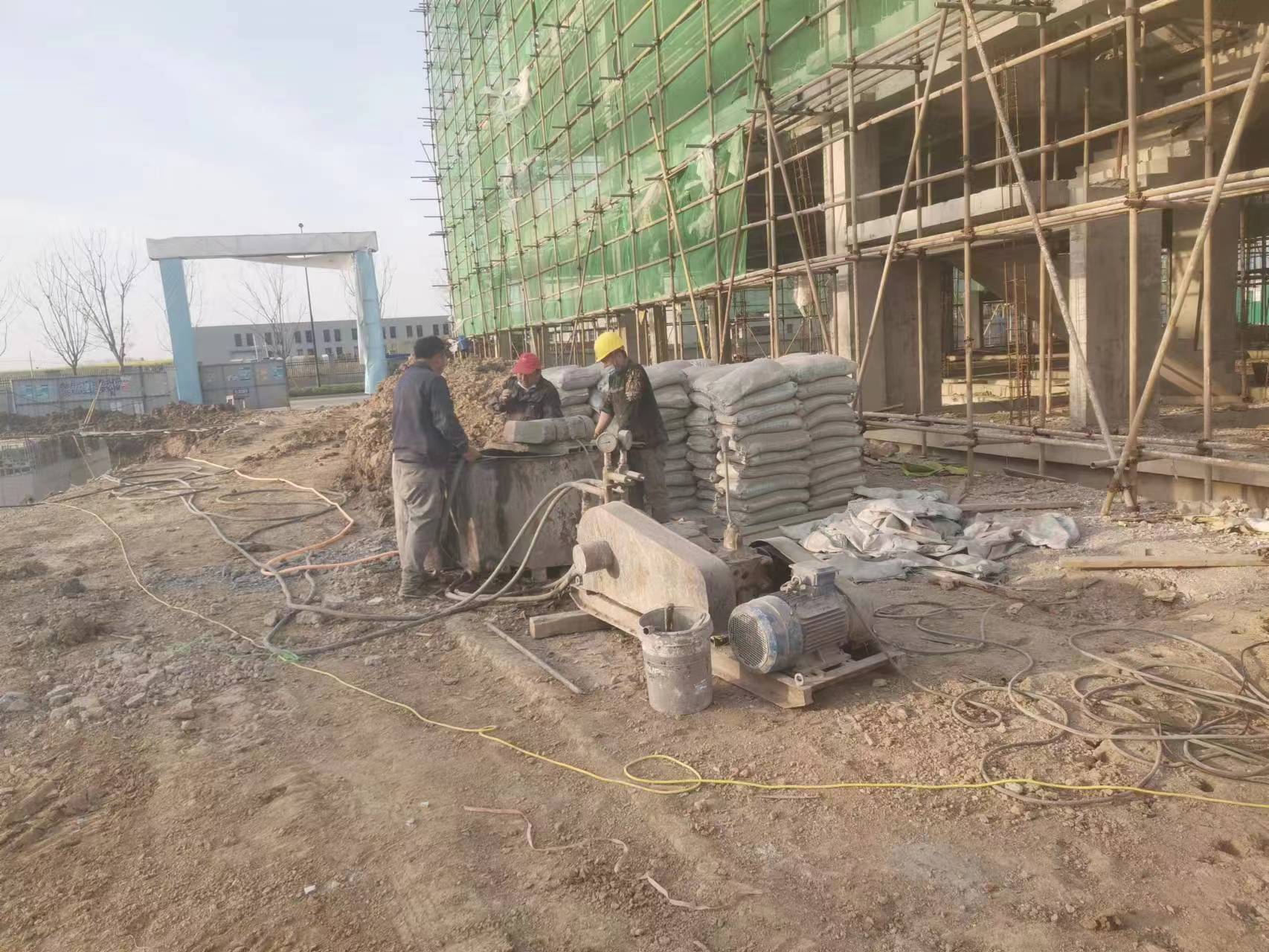 连南别墅下沉注浆